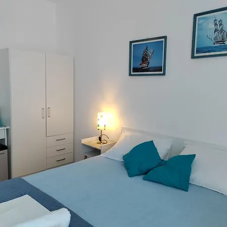 Pensionat Stanovic Tea 3*